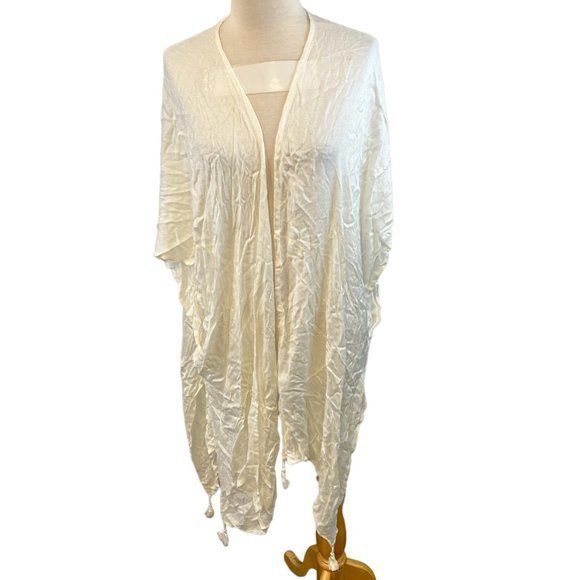 NWOT NORDSTROM Texture Weave Ruana in Ivory Cloud (O/S) - Picture 2 of 9